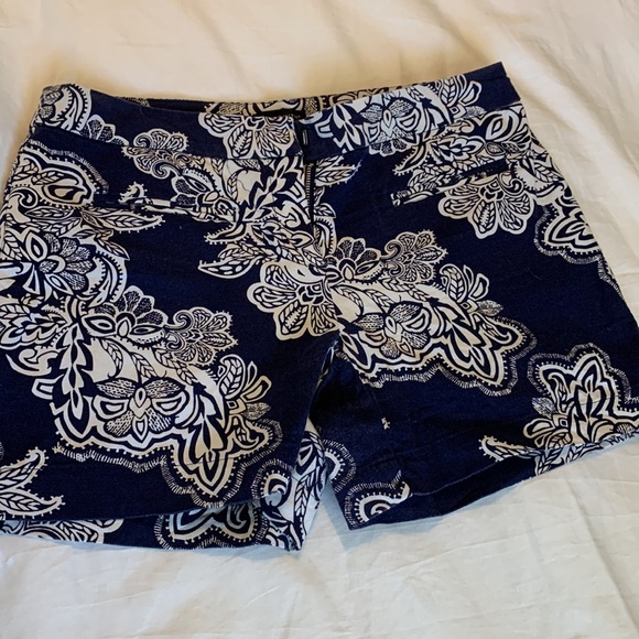 Navy Blue and White Willi Smith Shorts - Picture 4 of 7